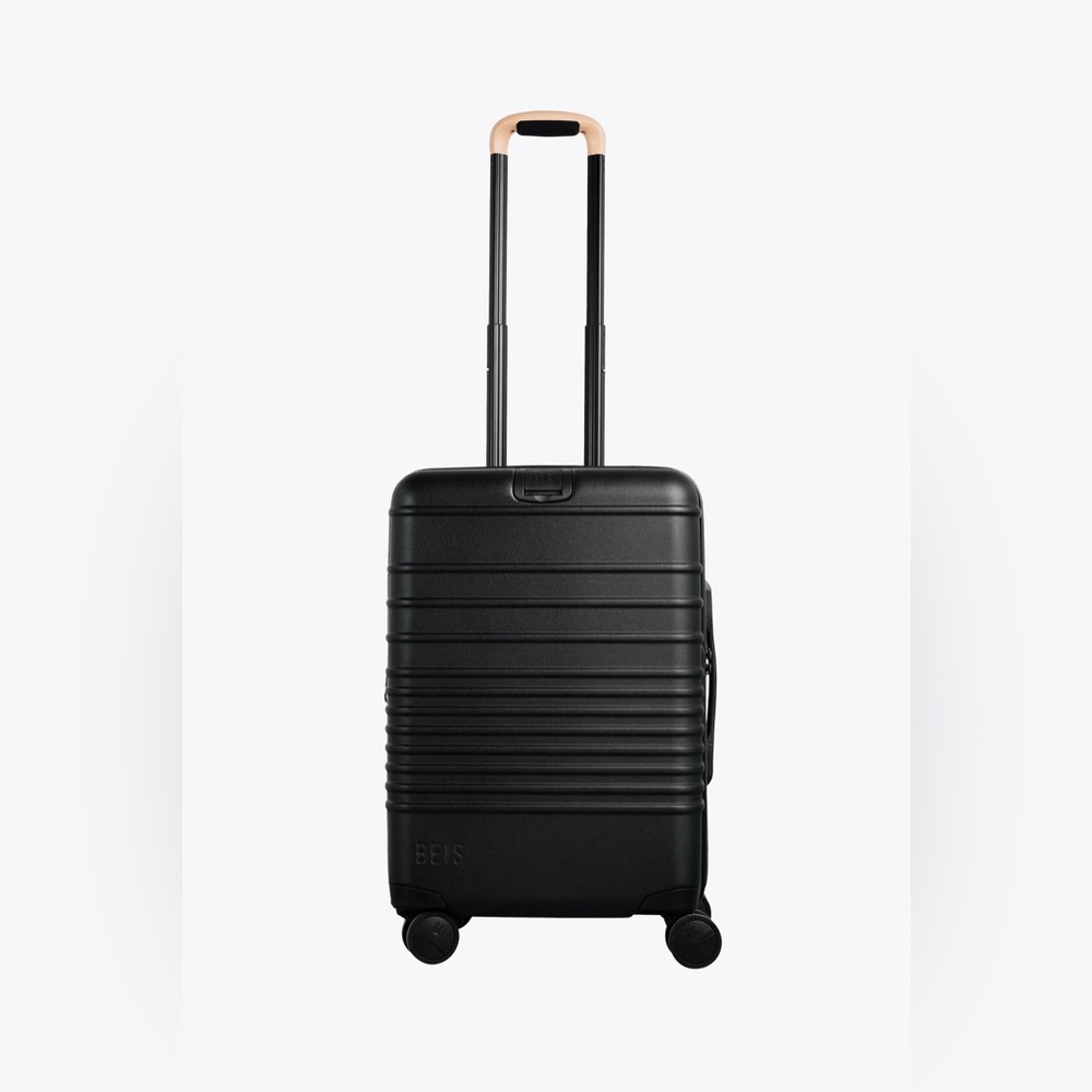 BRAND NEW BEIS CARRY ON